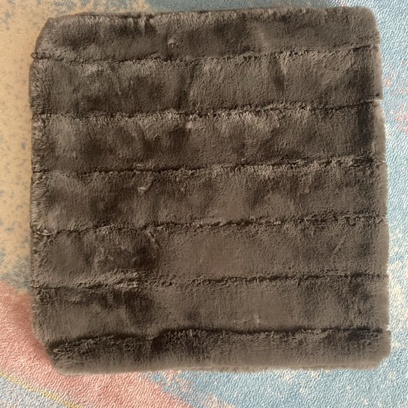 Channel Moss Green Faux Fur Throw Pillow Covers (2) - Picture 3 of 9